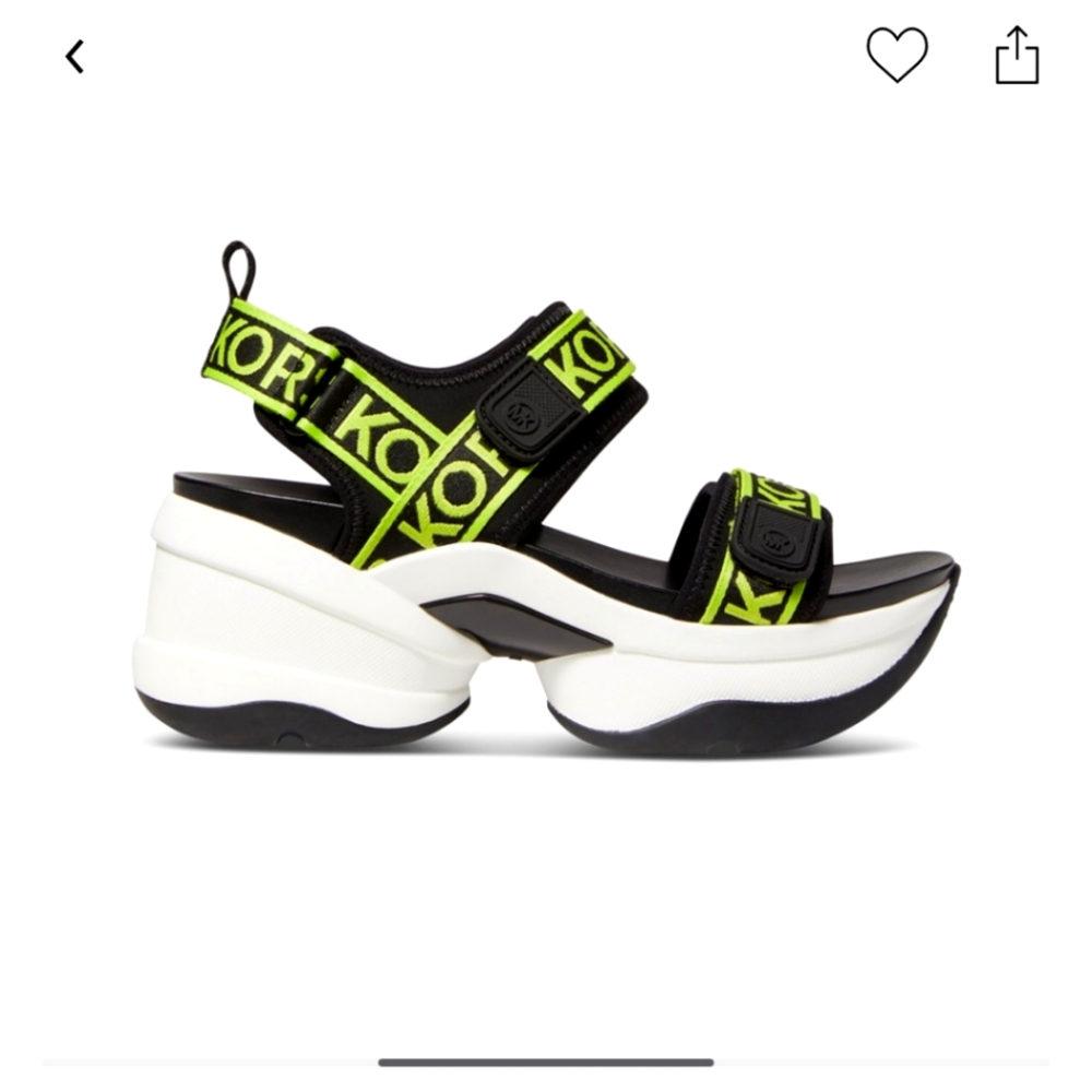 Michael kors maverick sandal size 8.5 boack